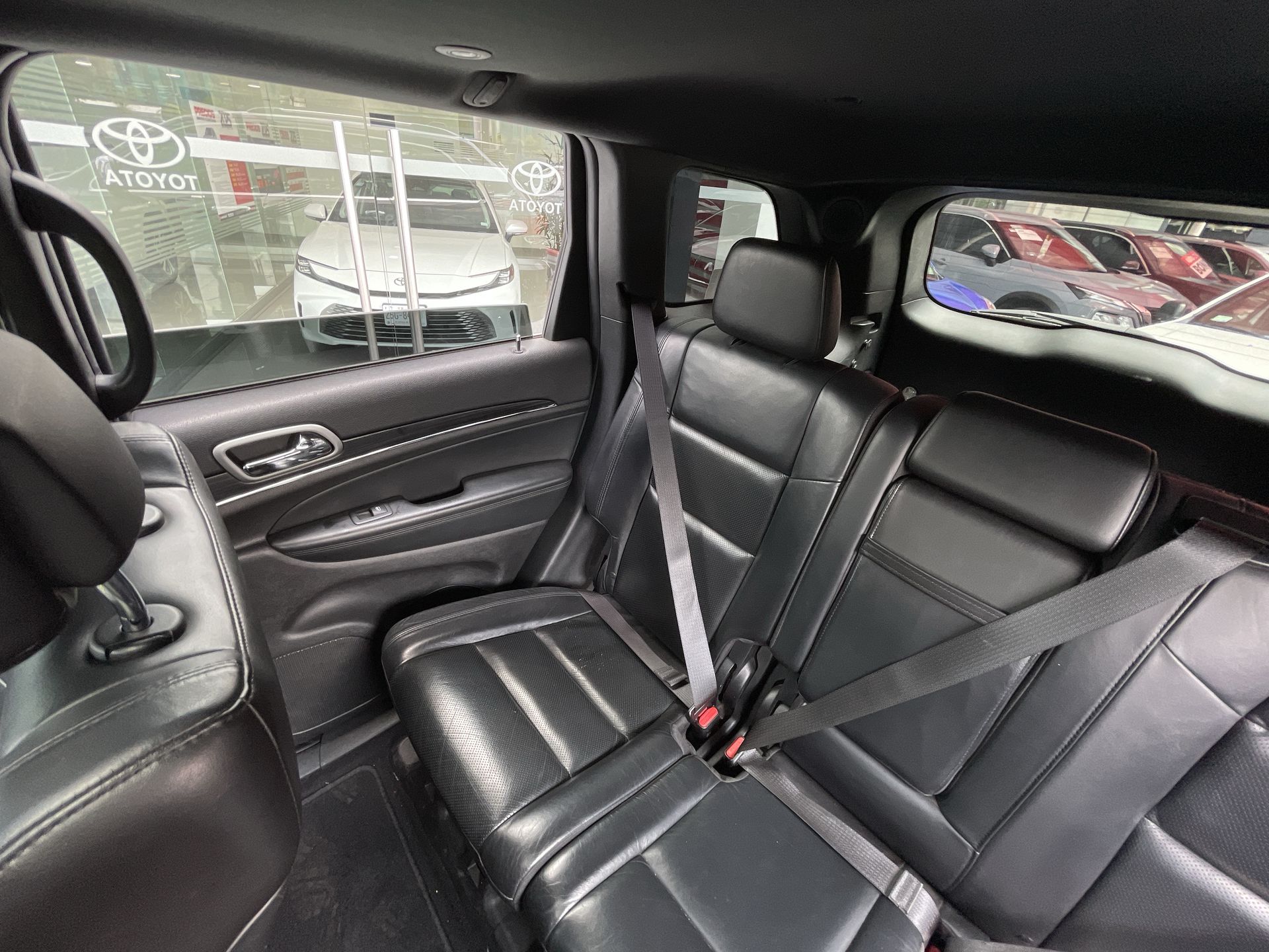 2021 Jeep GRAND CHEROKEE LIMITED LUJO V6