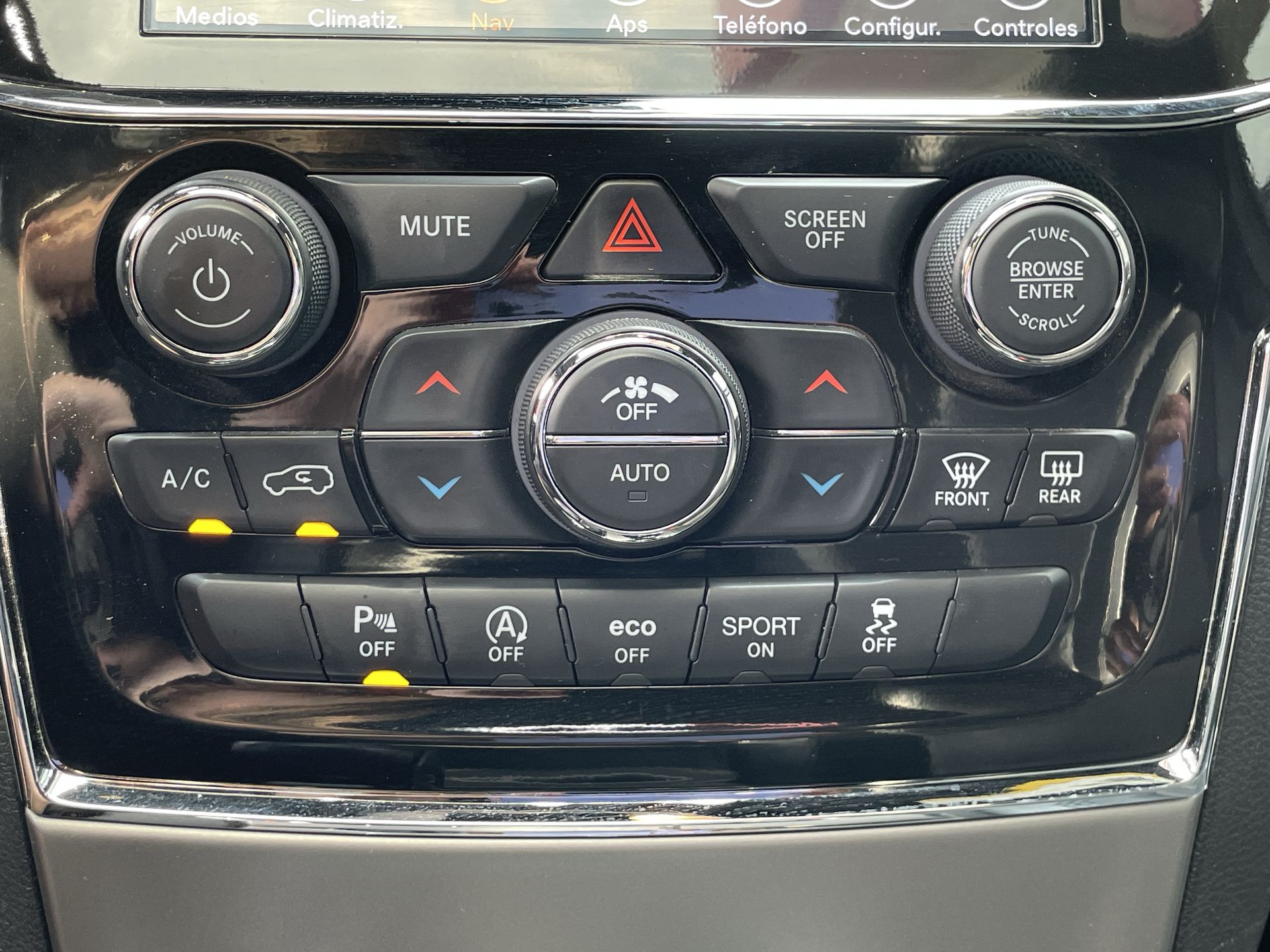 2021 Jeep GRAND CHEROKEE LIMITED LUJO V6