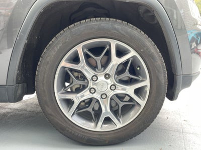 2021 Jeep GRAND CHEROKEE LIMITED LUJO V6