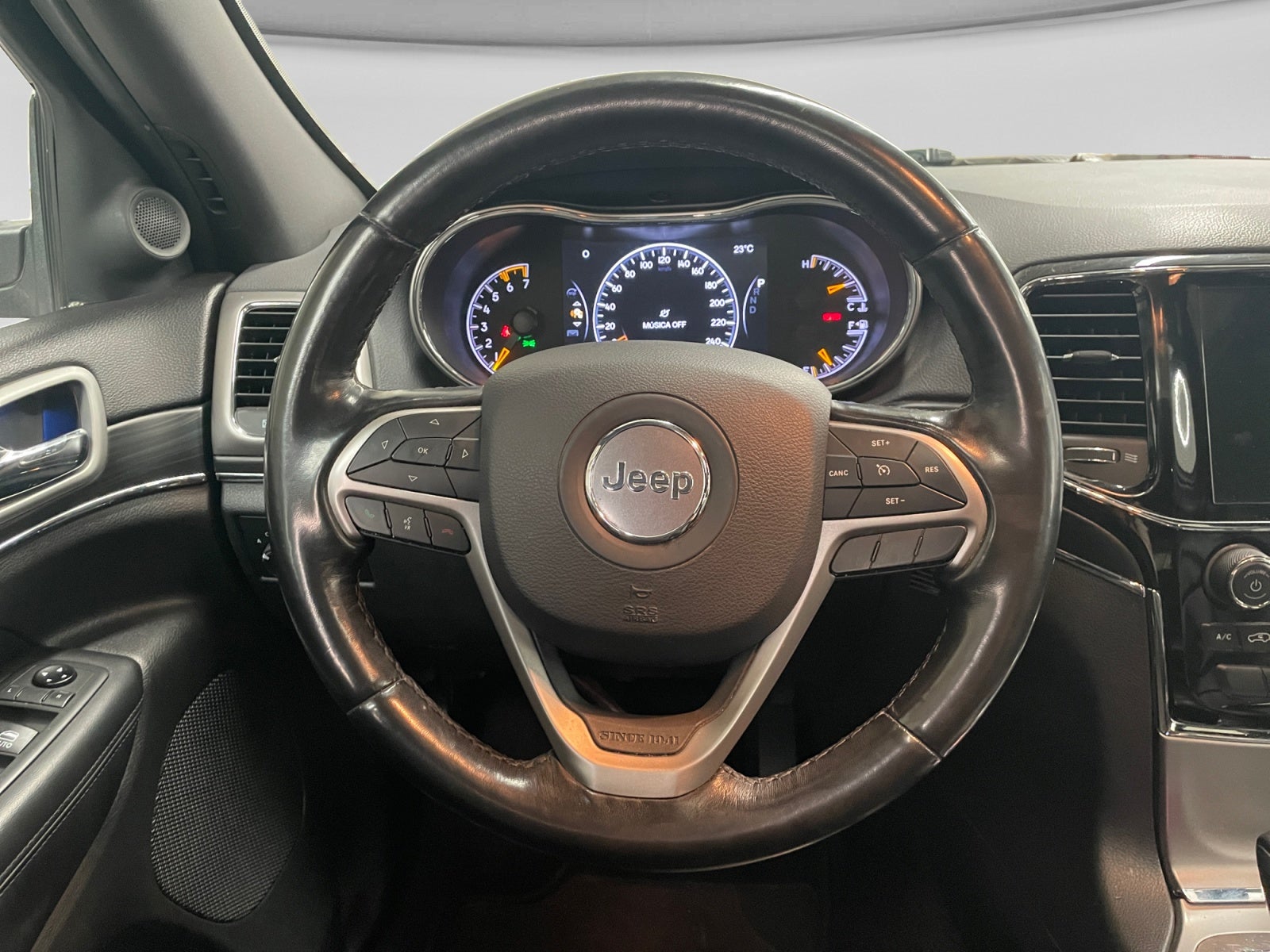 2020 Jeep GRAND CHEROKEE LIMITED LUJO V8