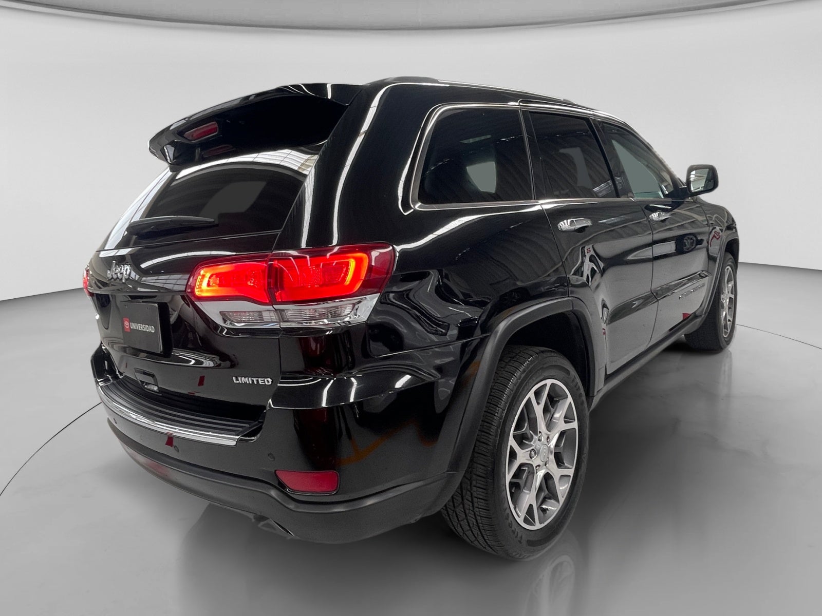 2020 Jeep GRAND CHEROKEE LIMITED LUJO V8