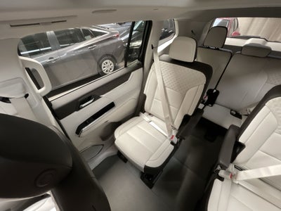 2024 GMC ACADIA DENALI G