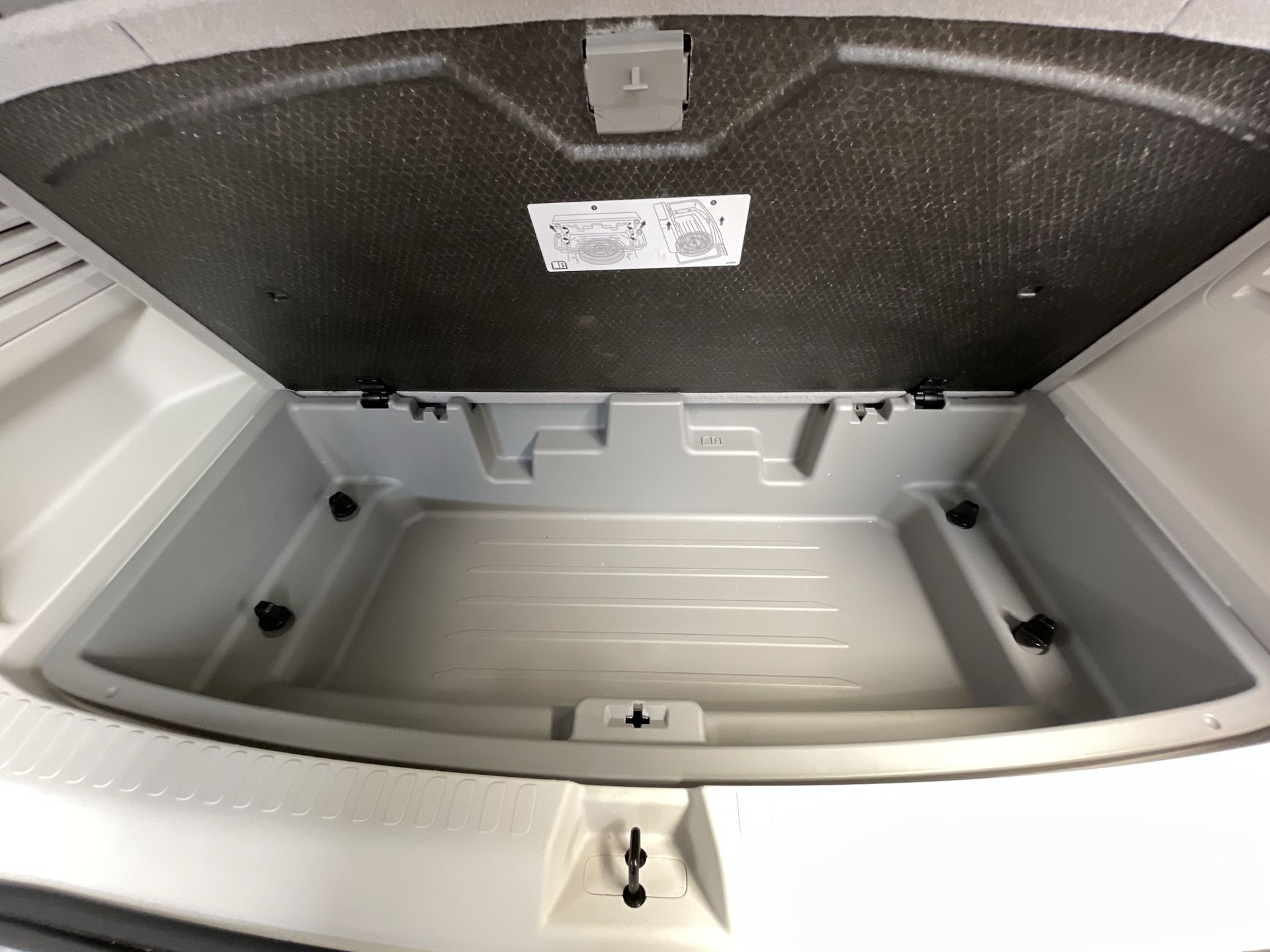 2024 GMC ACADIA DENALI G