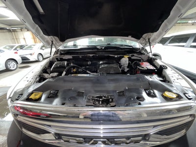 2020 Chrysler 200 CREW CAB SLT TRABAJO 4X2 V6 8AT