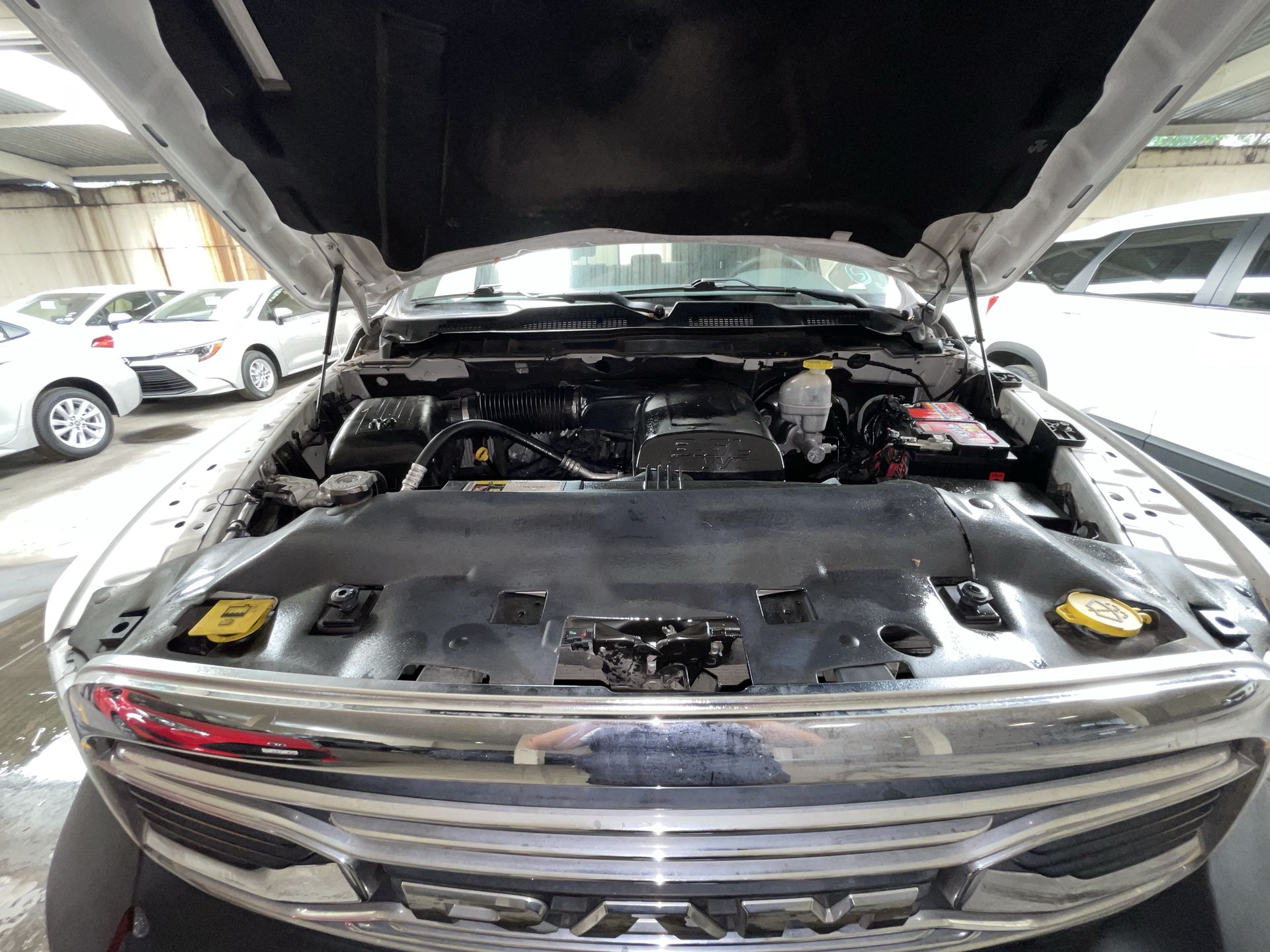 2020 Chrysler 200 CREW CAB SLT TRABAJO 4X2 V6 8AT