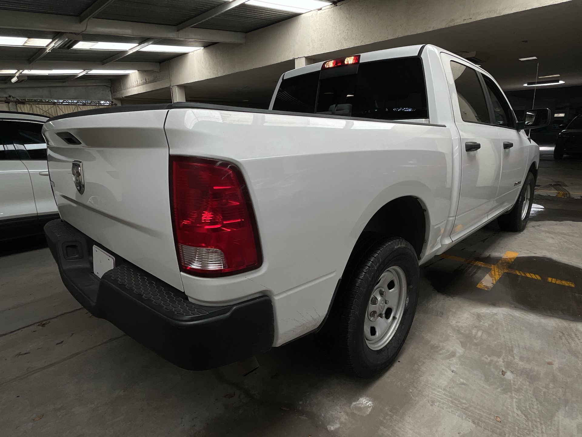 2020 Chrysler 200 CREW CAB SLT TRABAJO 4X2 V6 8AT