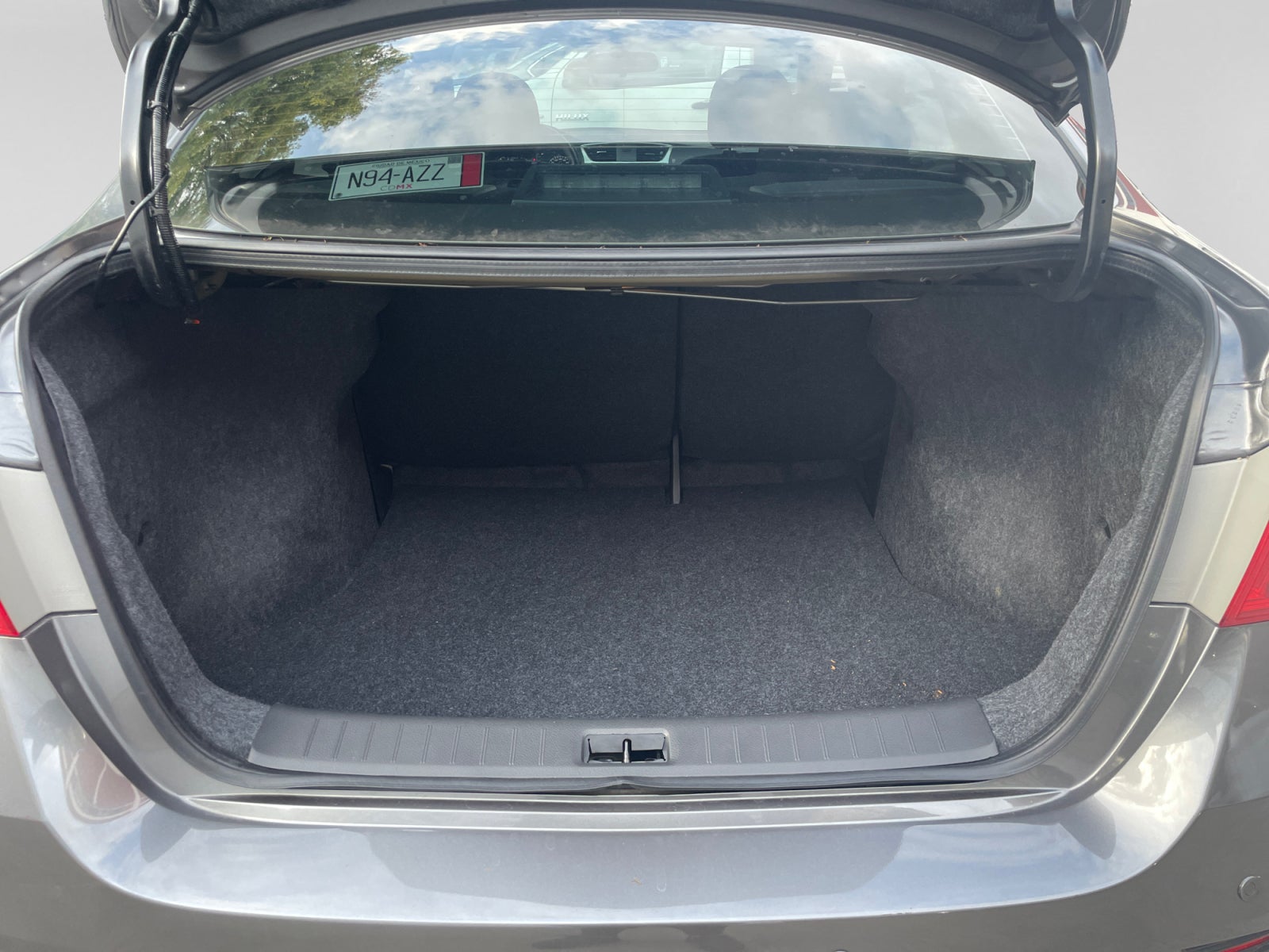 2018 Nissan SENTRA SENSE CVT