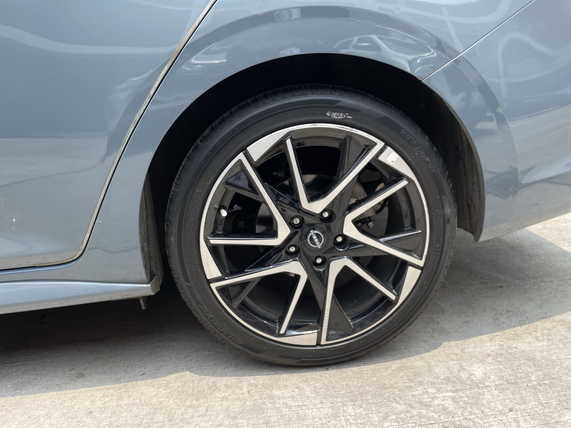 2024 Nissan SENTRA SENTRA SR PLATINUM