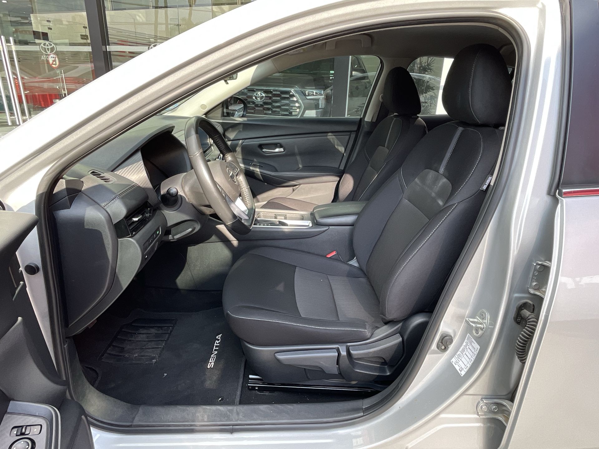 2023 Nissan SENTRA ADVANCE CVT 23