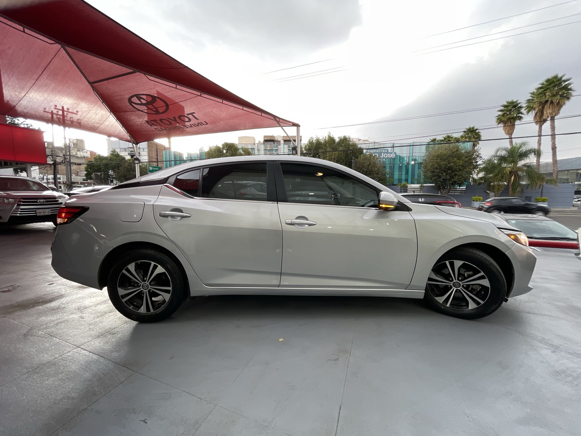 2023 Nissan SENTRA ADVANCE CVT 23