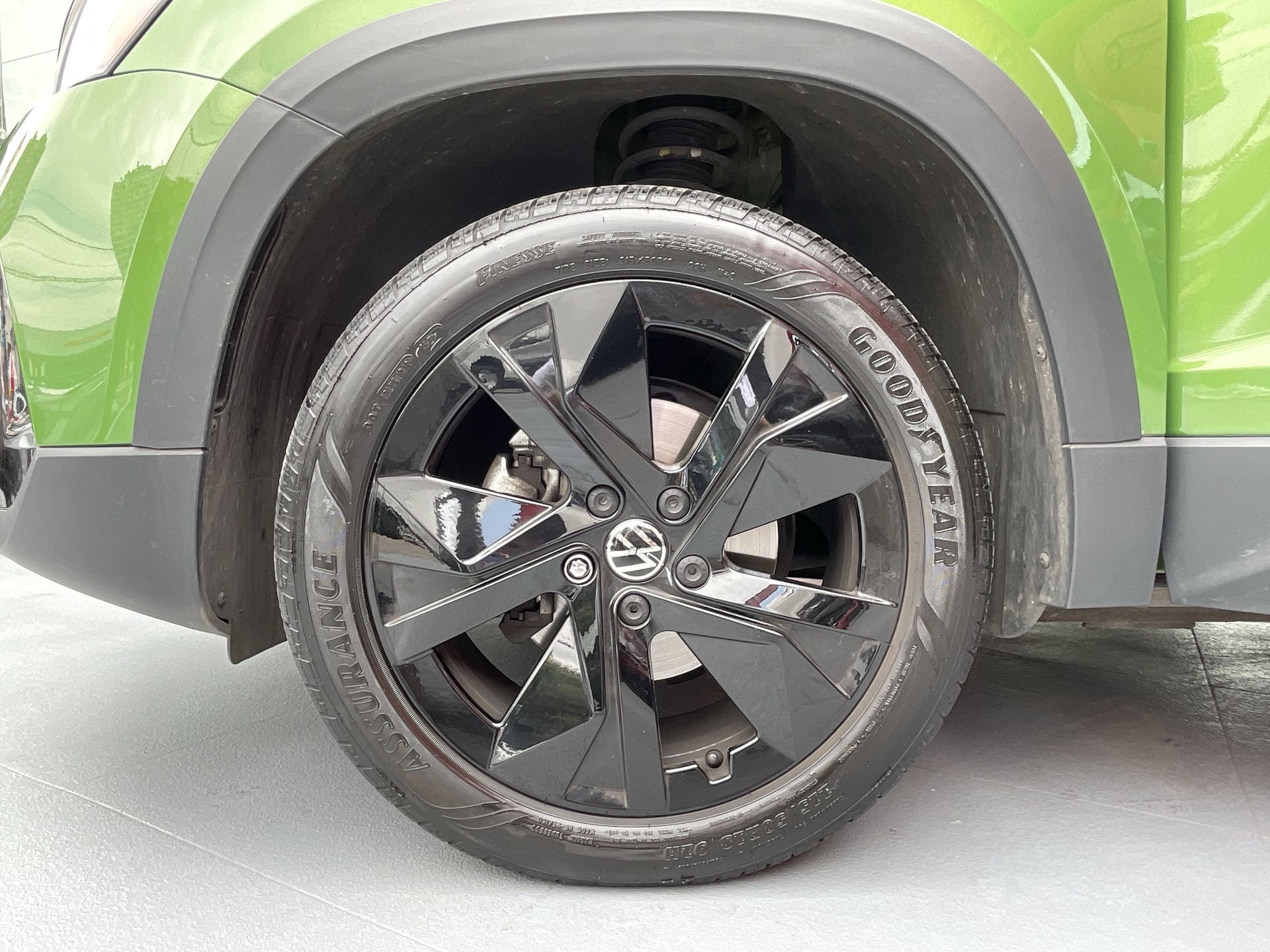 2025 Volkswagen TAOS HIGHLINE