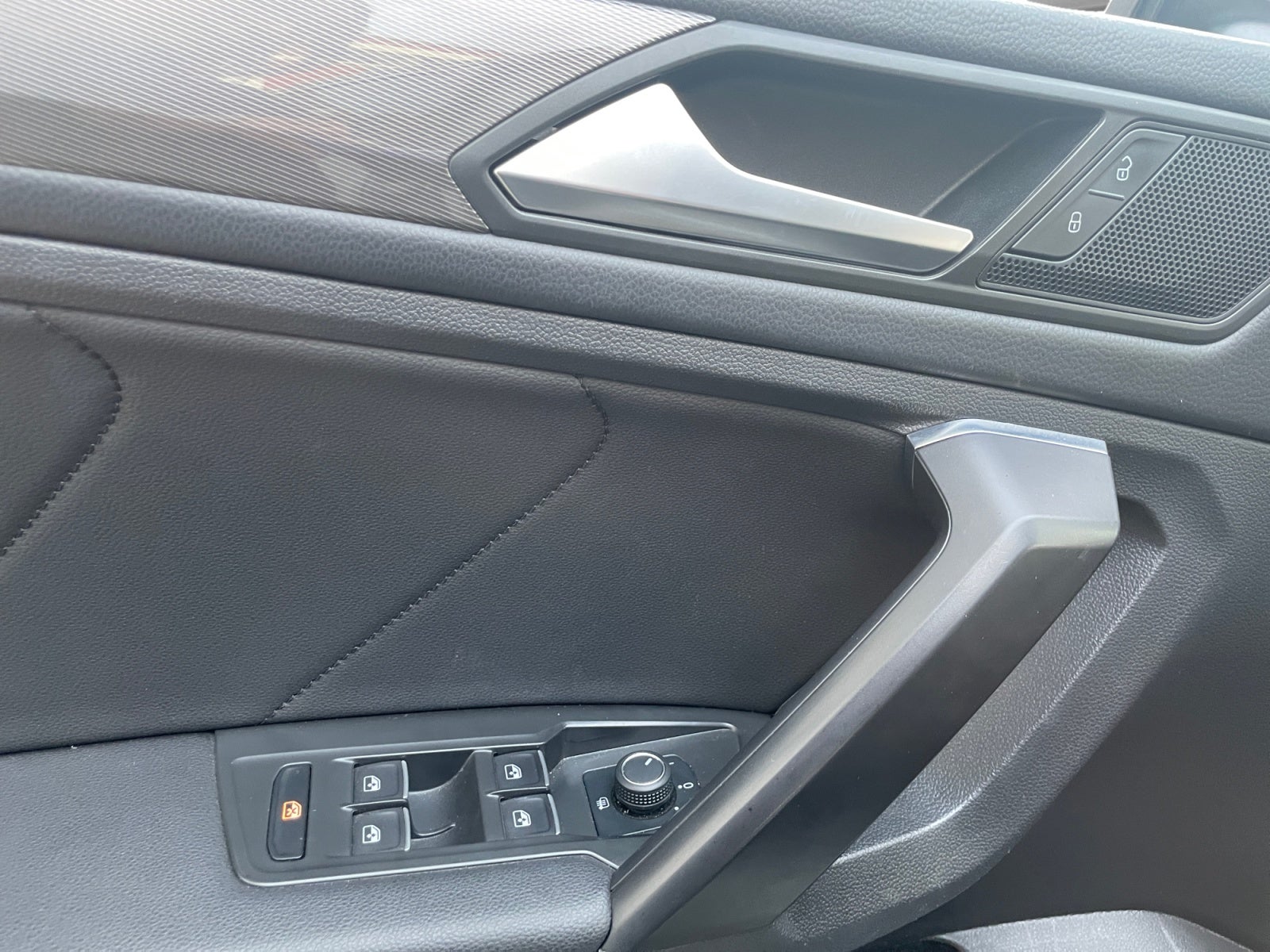 2023 Volkswagen TIGUAN COMFORTLINE 3ª