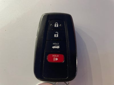 2019 Toyota CAMRY XLE
