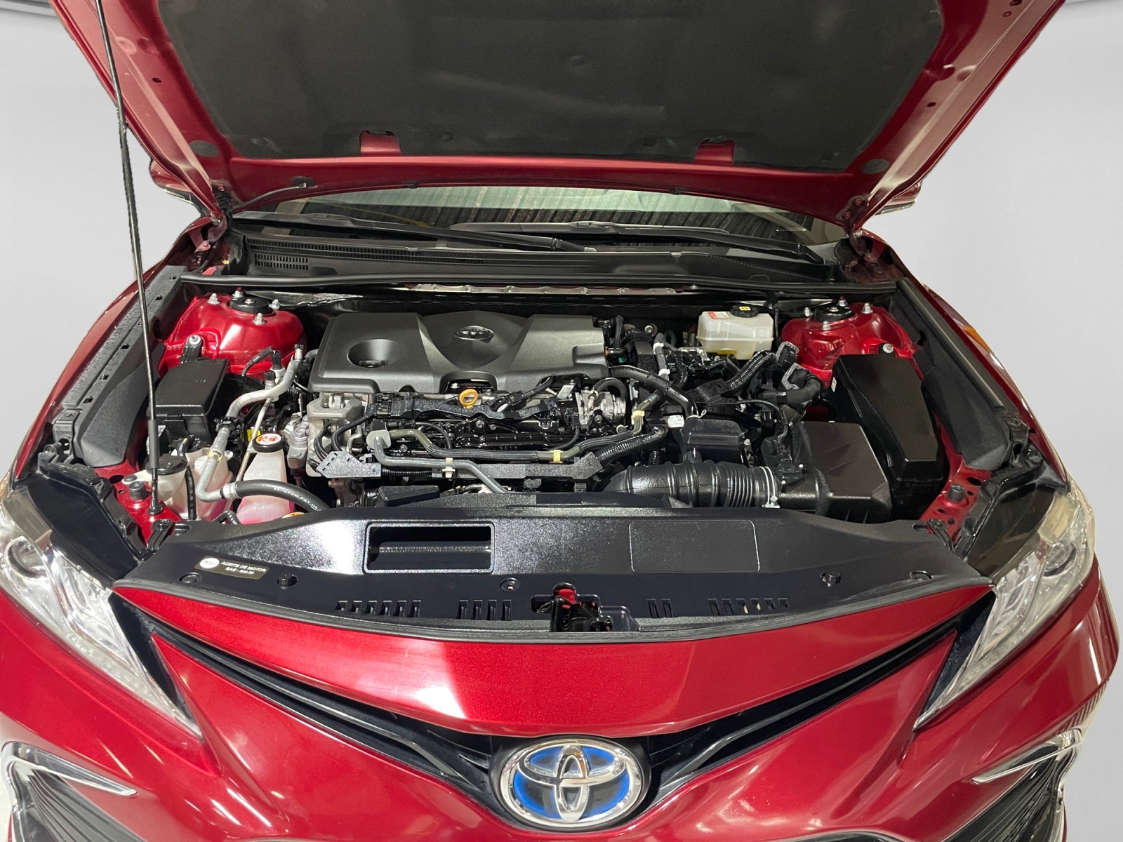 2021 Toyota CAMRY XLE HV