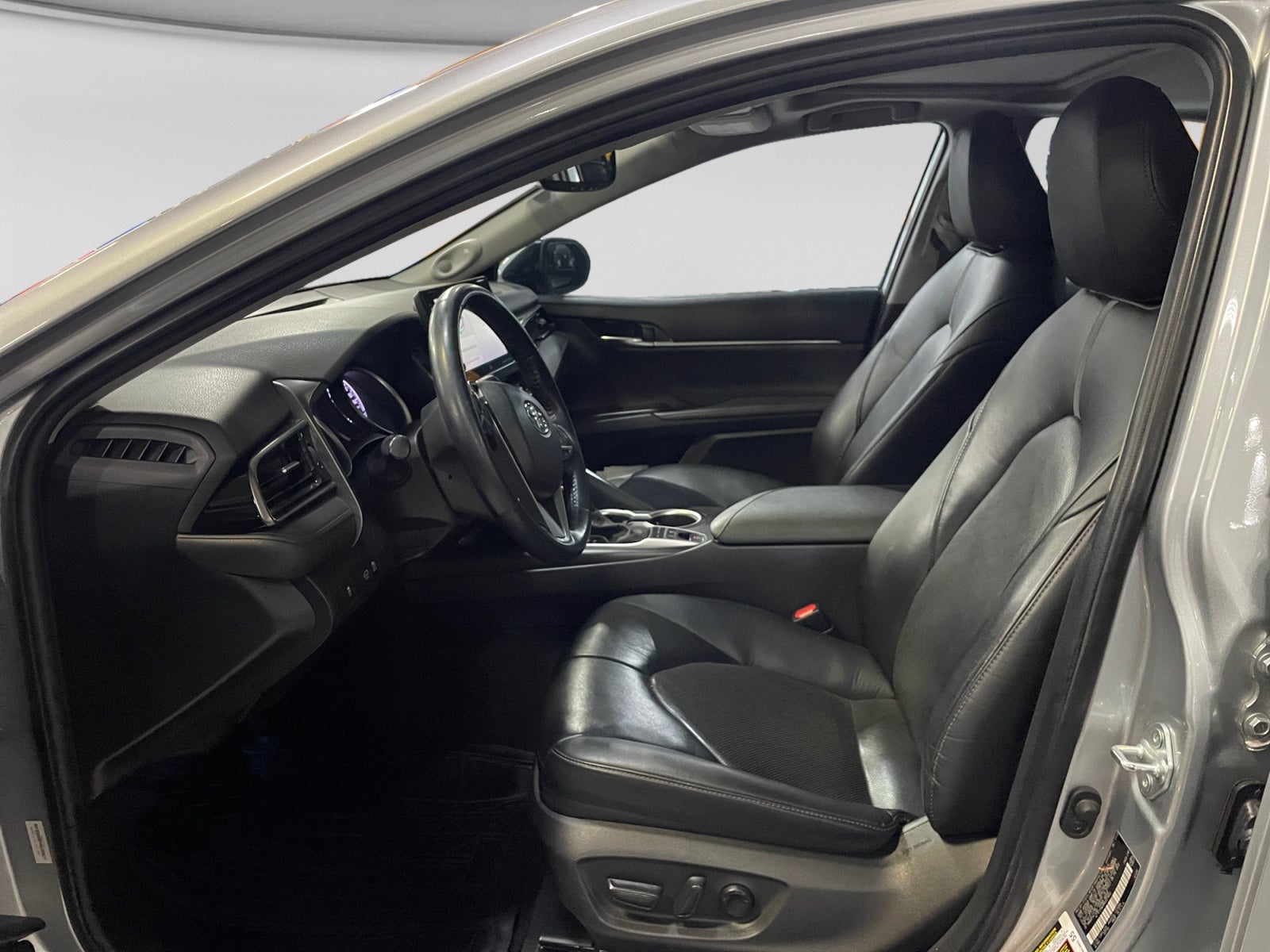 2021 Toyota CAMRY XLE HV