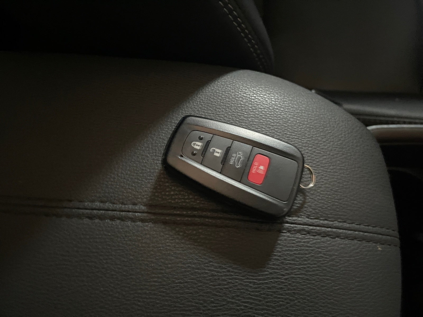 2022 Toyota RAV4 LIMITED HV