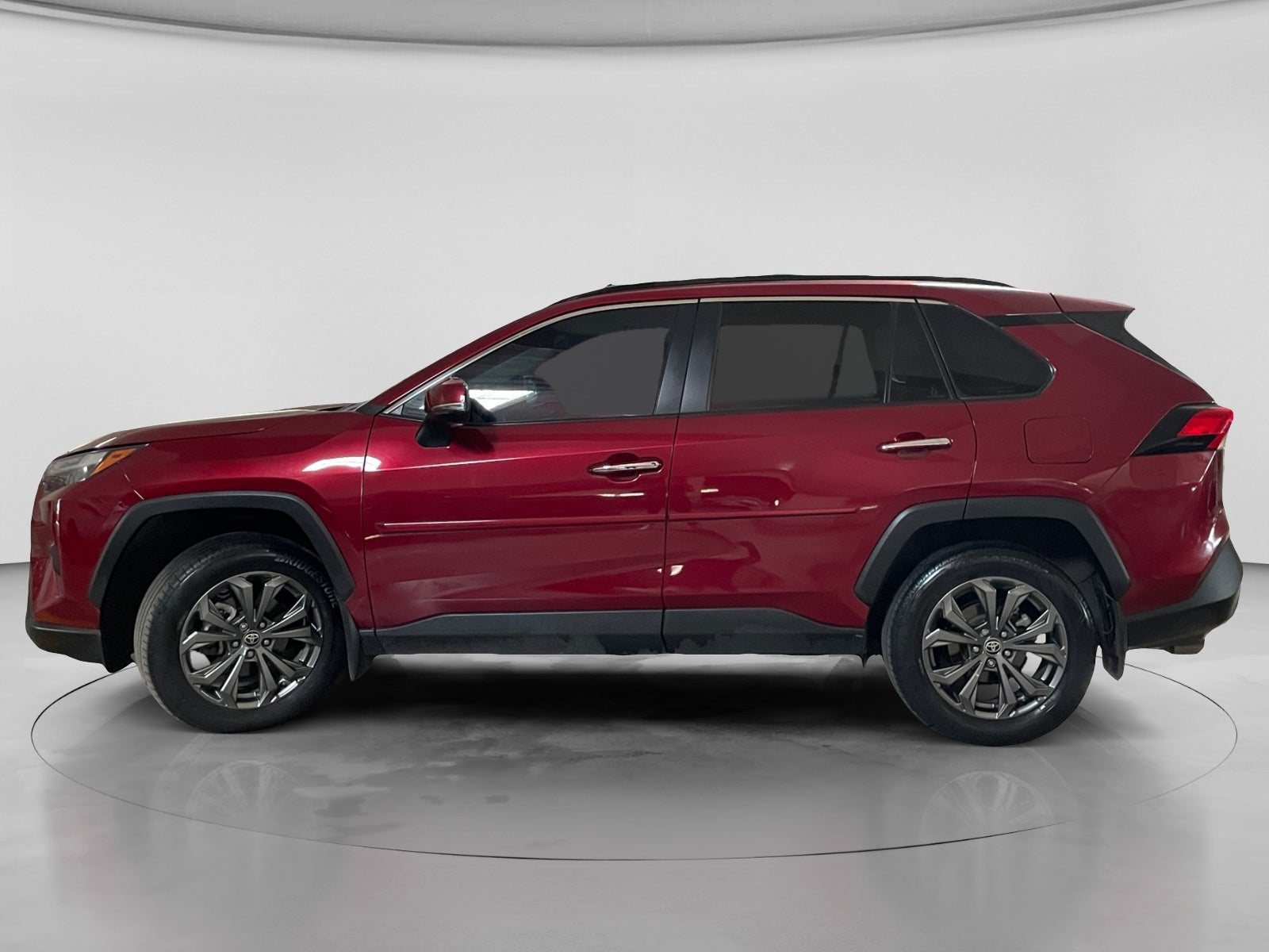 2022 Toyota RAV4 LIMITED HV
