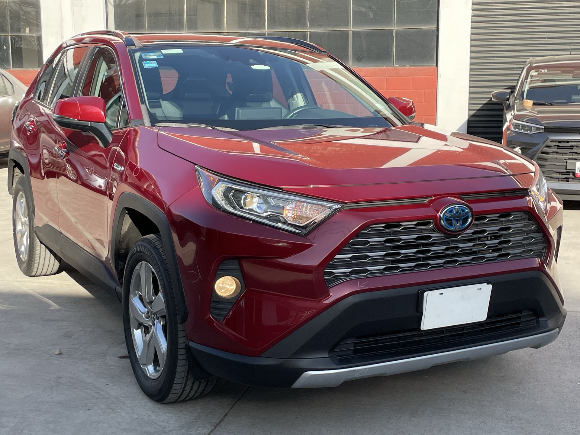 2021 Toyota RAV4 LIMITED HV