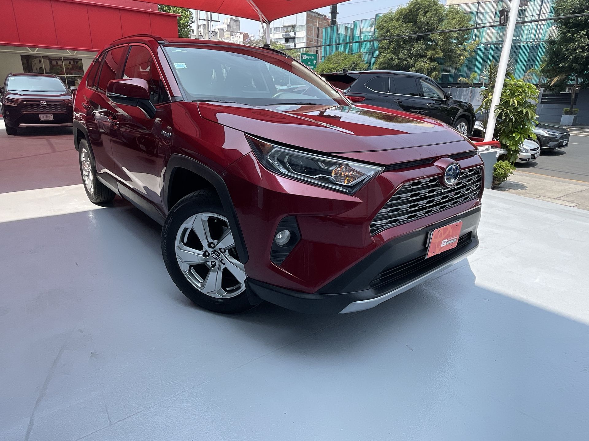 2021 Toyota RAV4 LIMITED HV