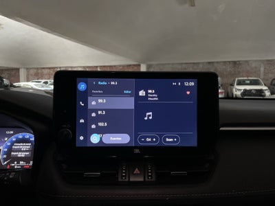 2023 Toyota RAV4 LIMITED HV