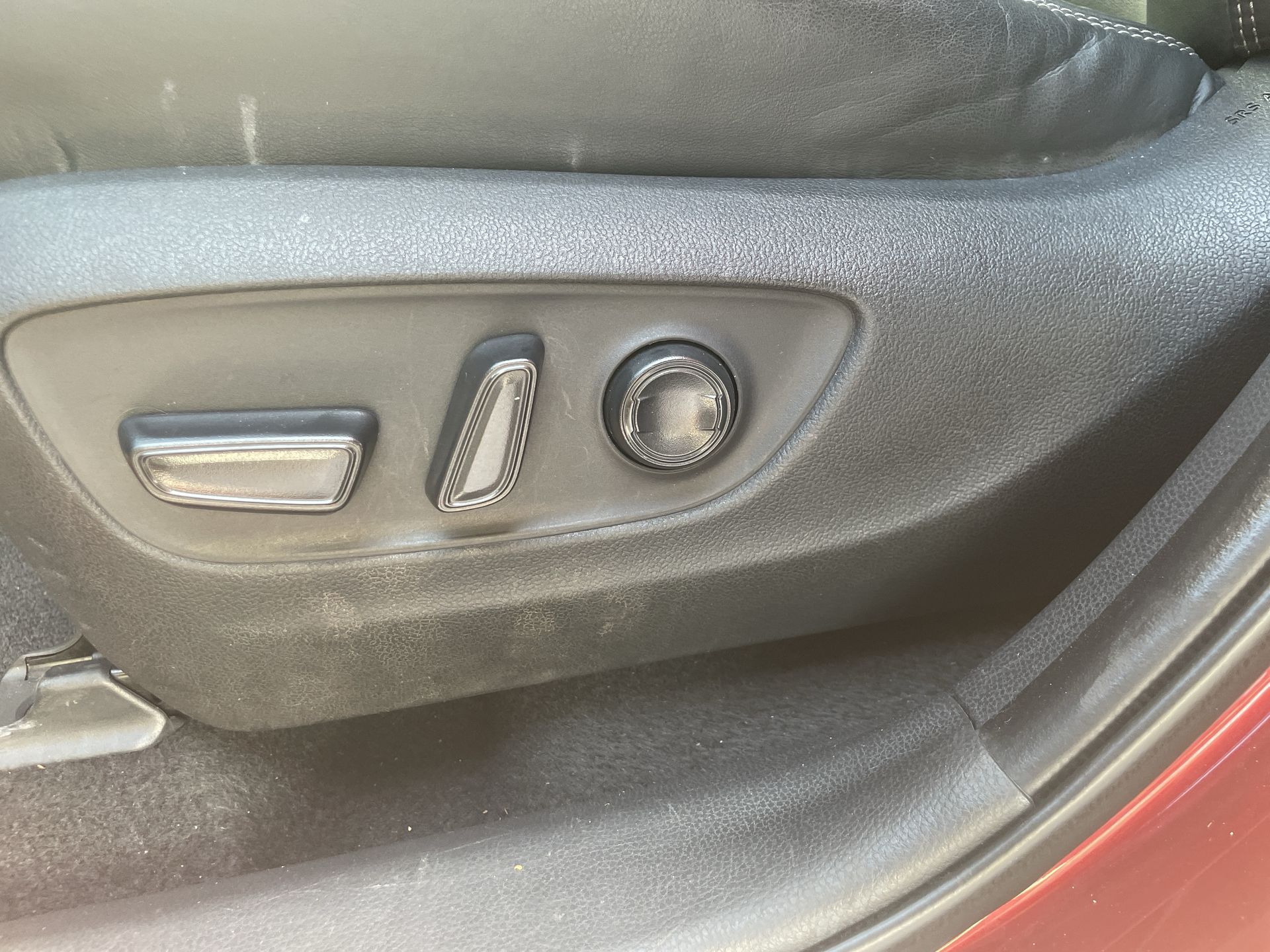 2024 Toyota RAV4 LIMITED HV