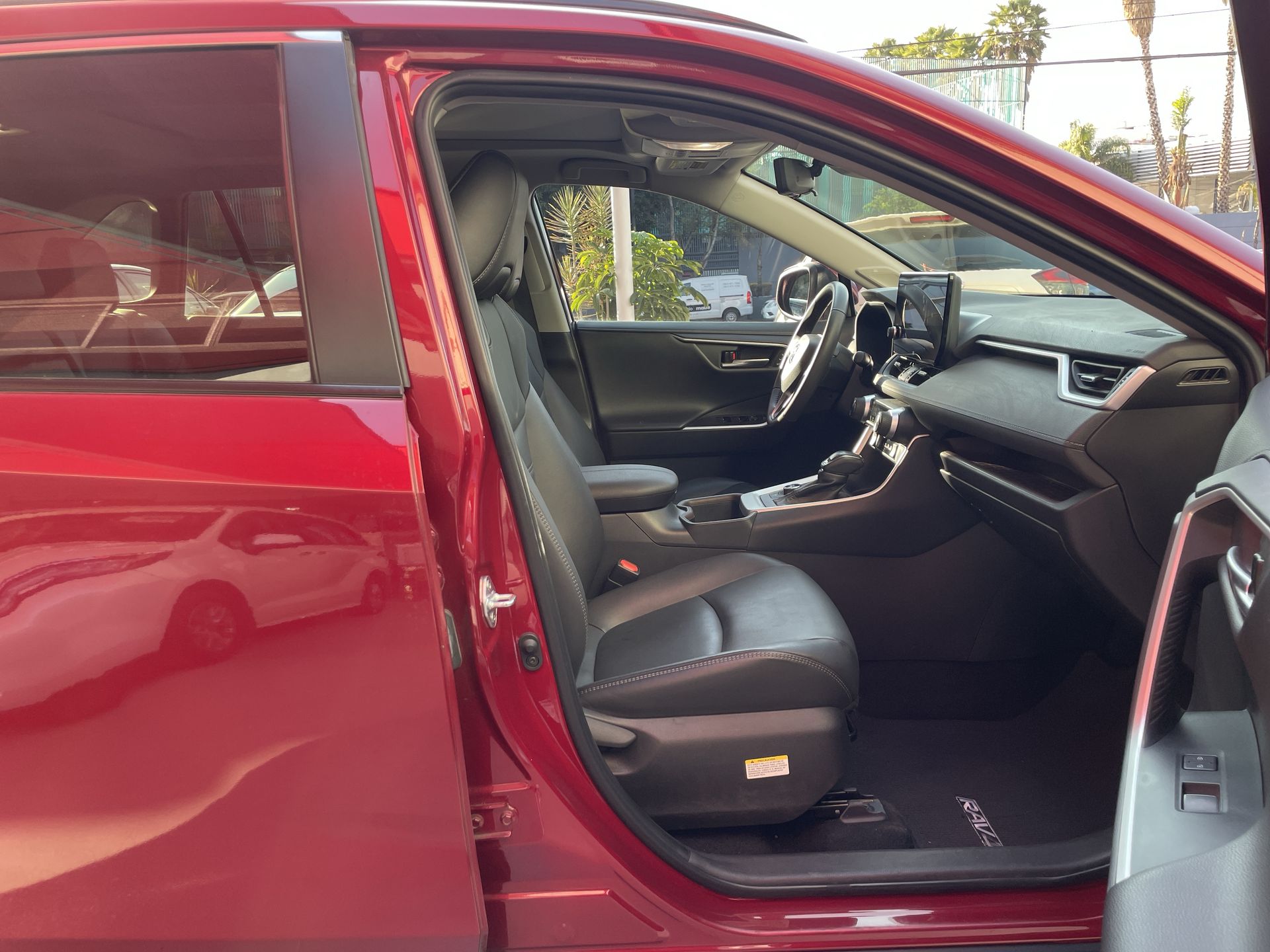 2024 Toyota RAV4 LIMITED HV