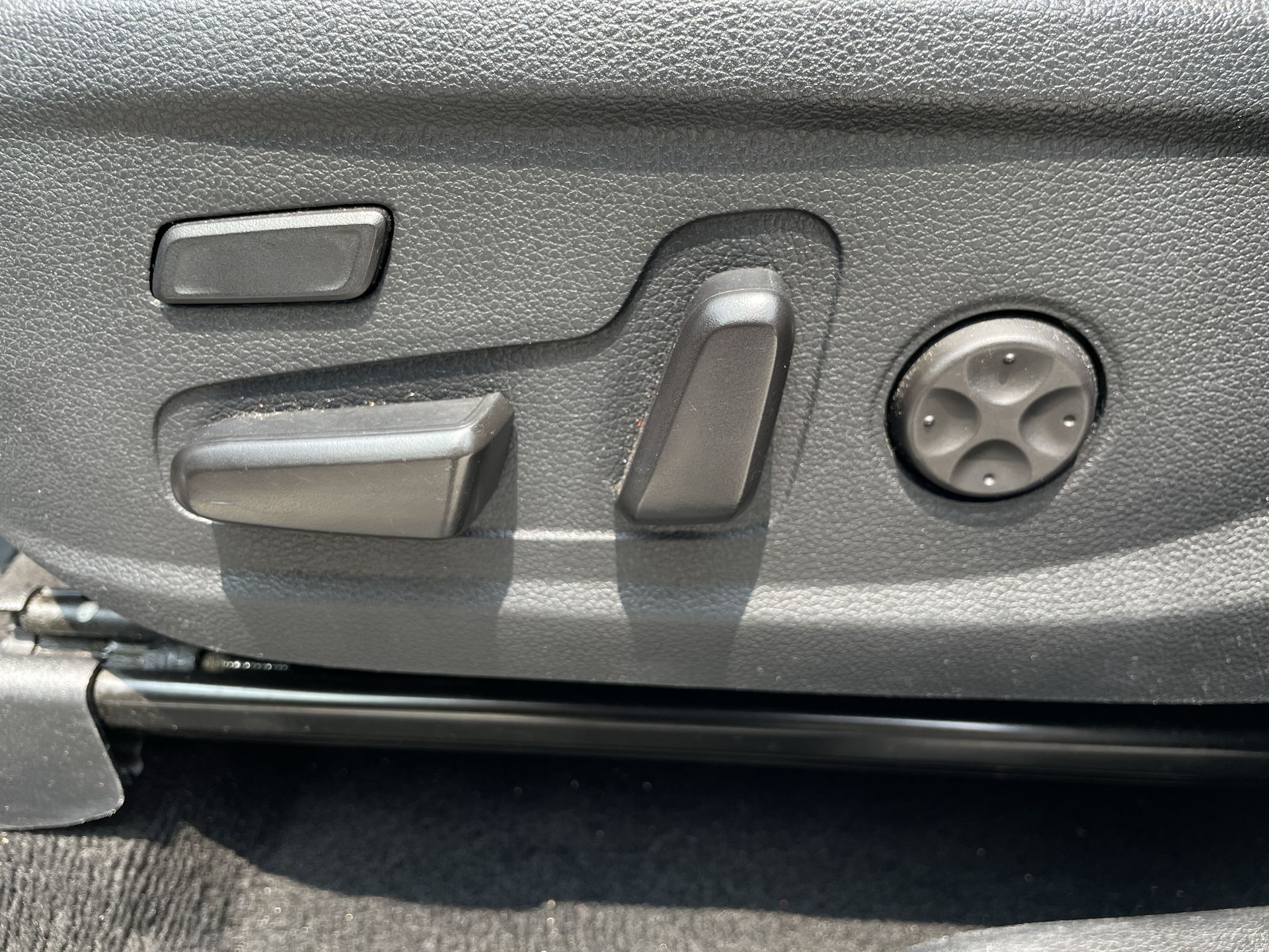 2019 Hyundai SANTA FE LIMITED TECH AT