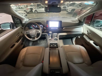 2022 Toyota SIENNA LIMITED