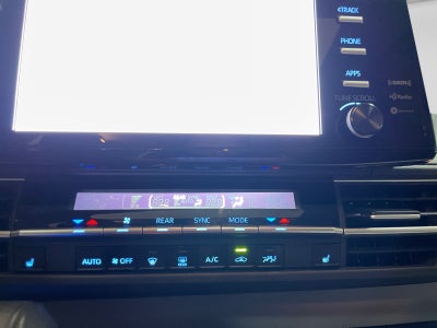 2023 Toyota SIENNA XLE PIEL