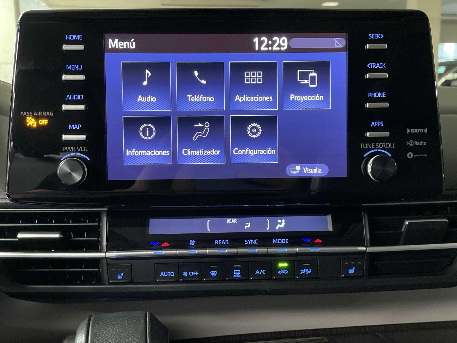 2021 Toyota SIENNA XLE PIEL