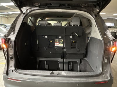 2021 Toyota SIENNA XLE PIEL