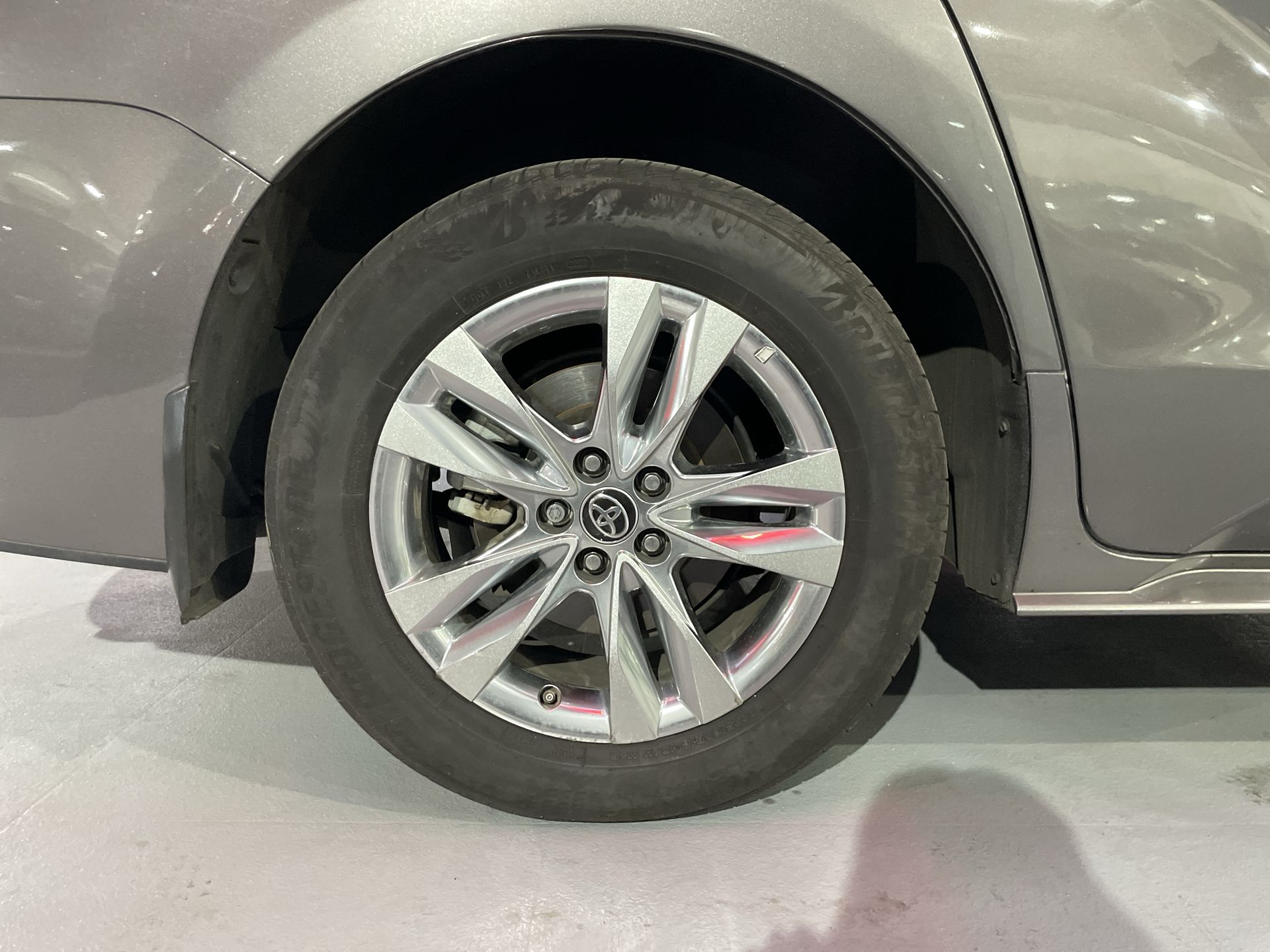 2022 Toyota SIENNA XLE PIEL