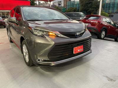 2022 Toyota SIENNA XLE PIEL