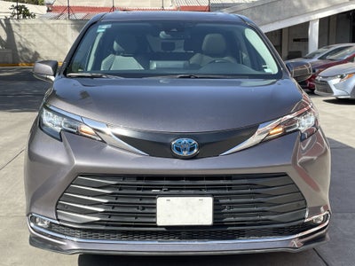 2022 Toyota SIENNA XLE PIEL
