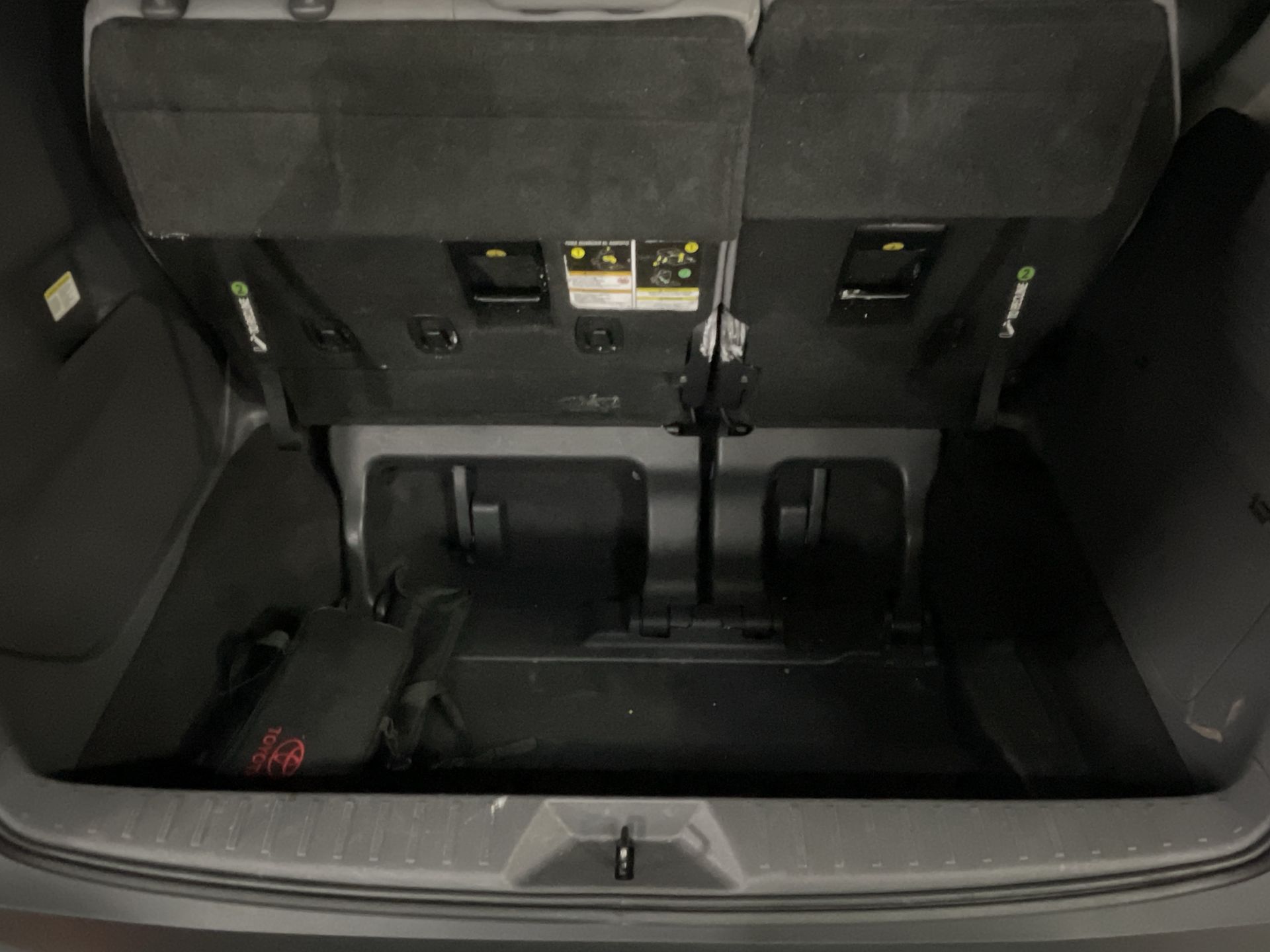 2022 Toyota SIENNA XLE PIEL