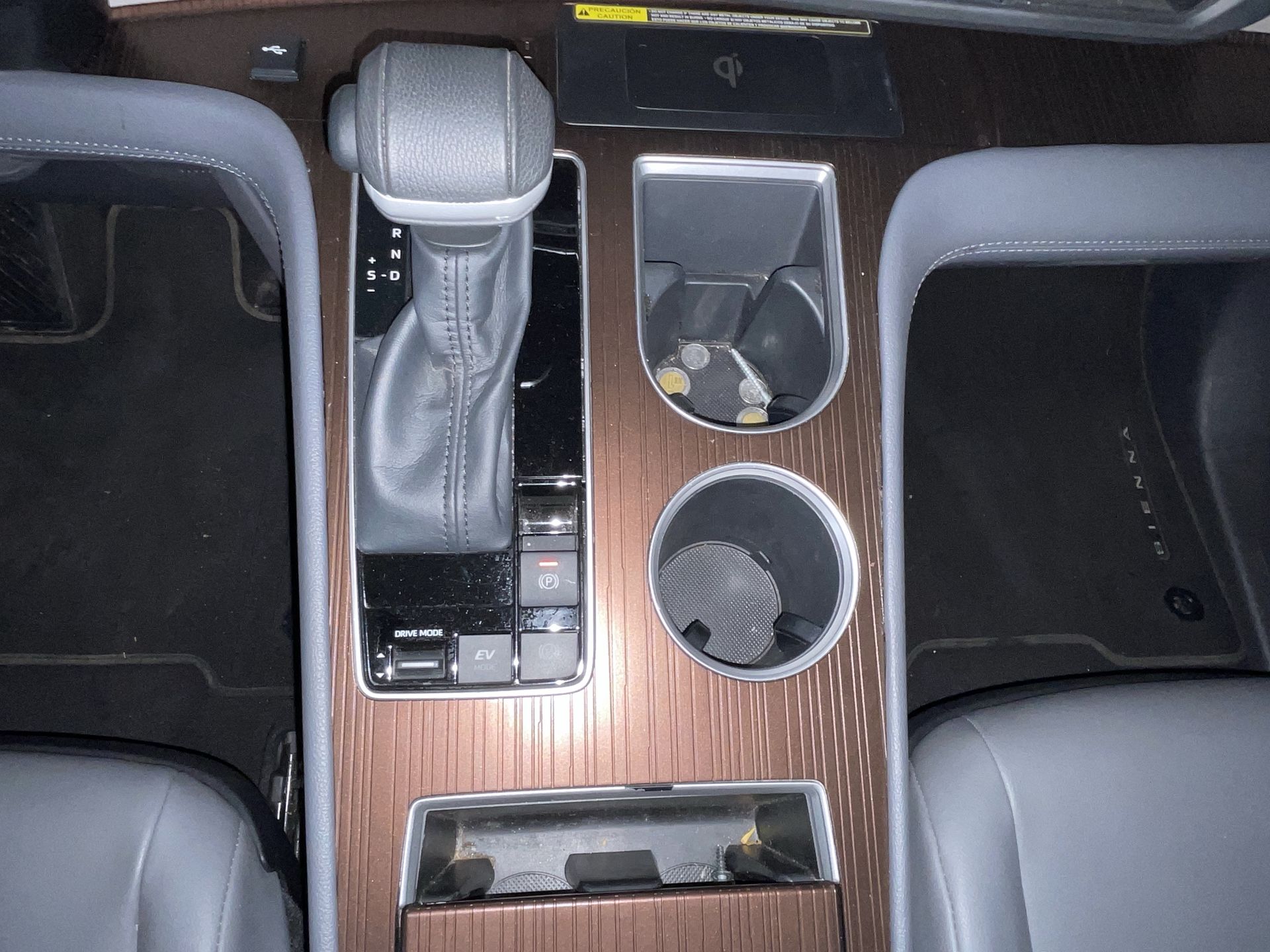 2022 Toyota SIENNA XLE PIEL