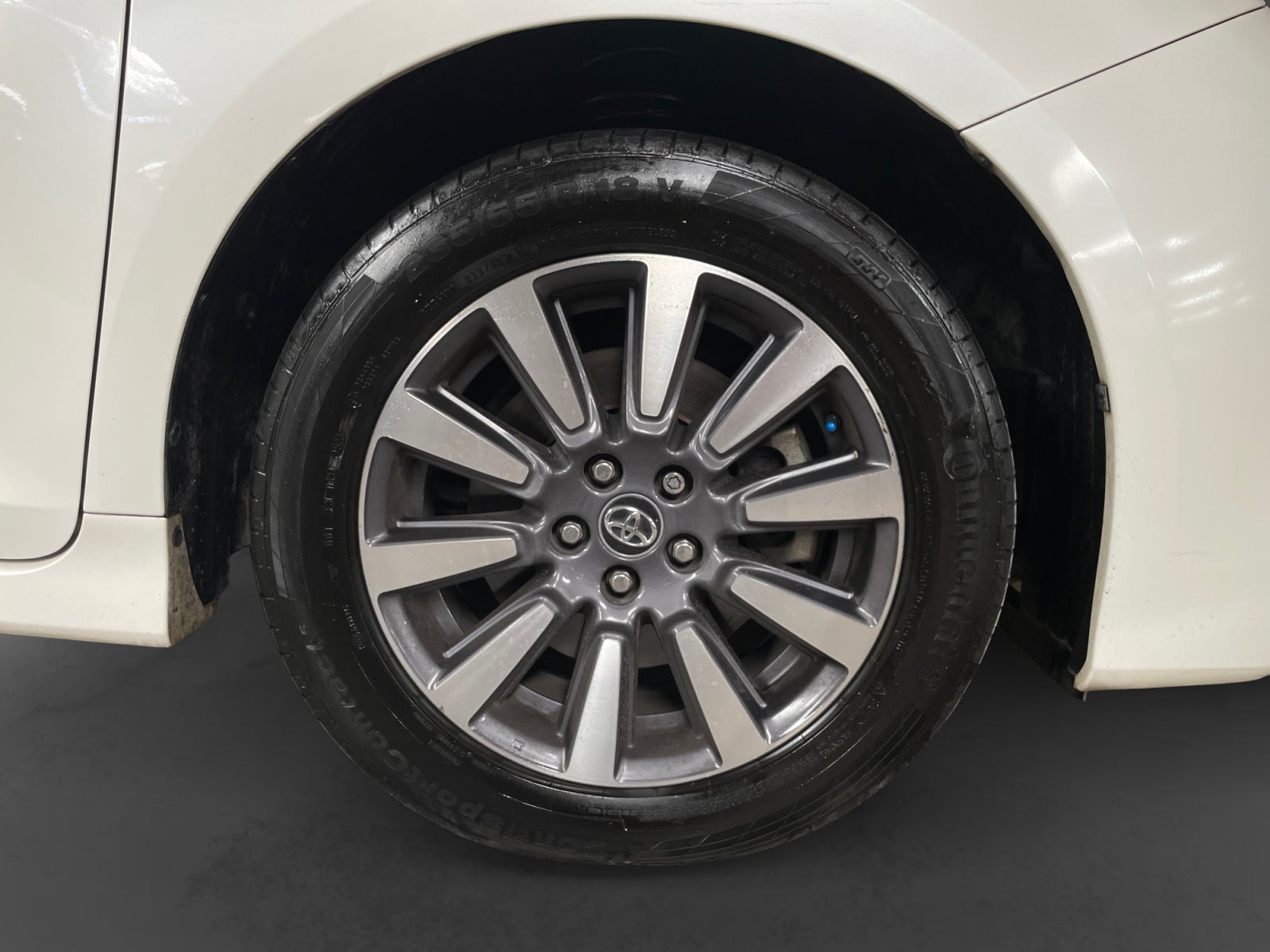 2018 Toyota SIENNA LIMITED