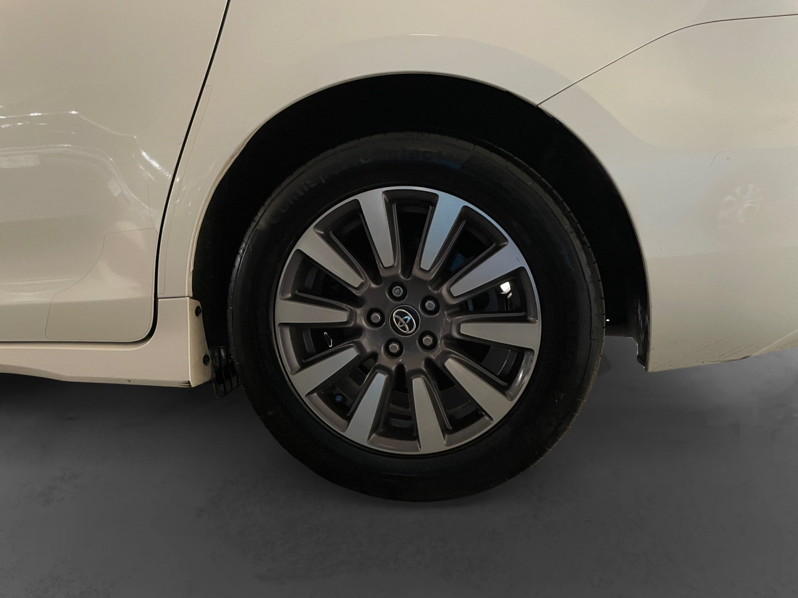 2018 Toyota SIENNA LIMITED