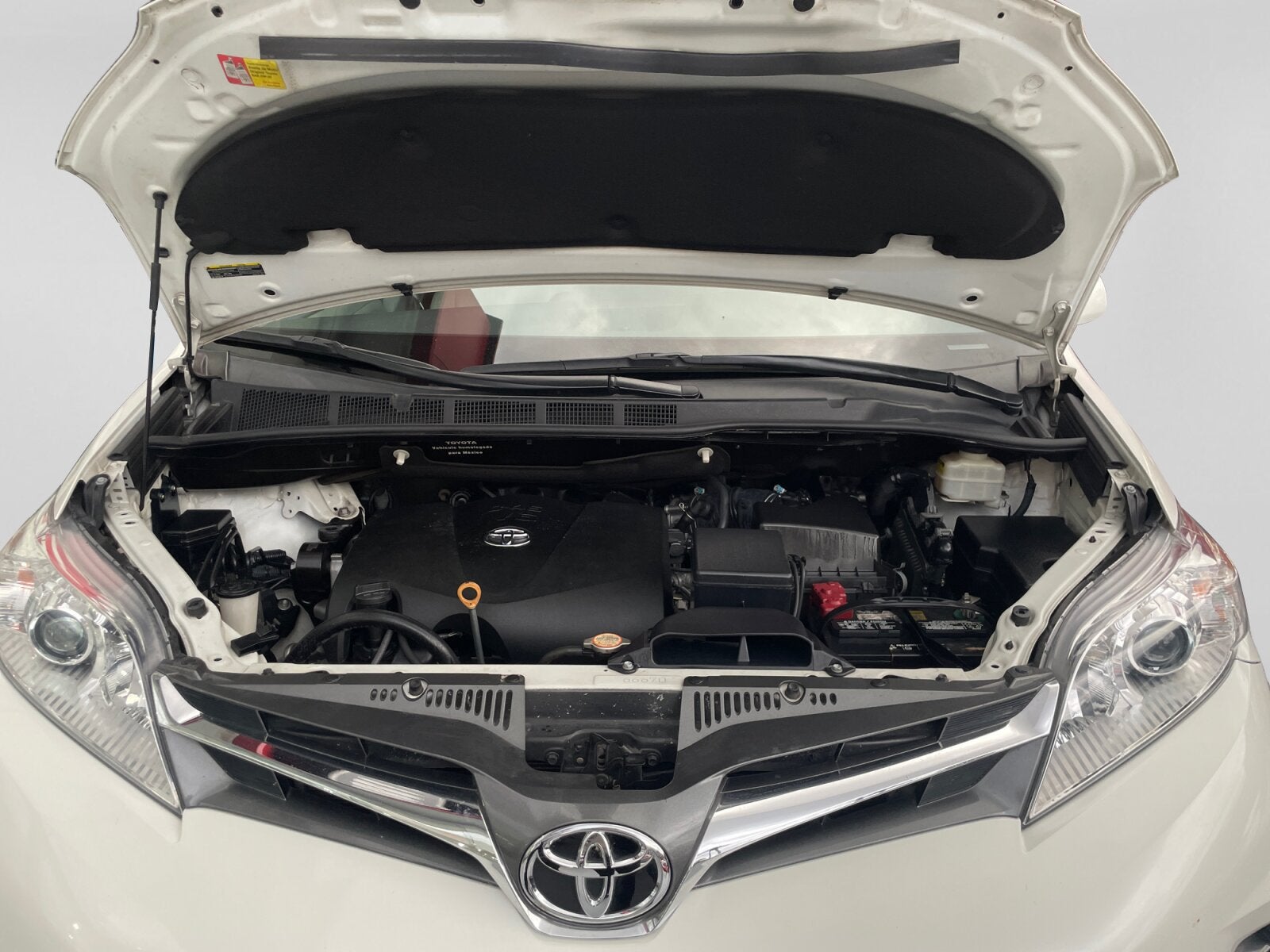 2019 Toyota SIENNA XLE