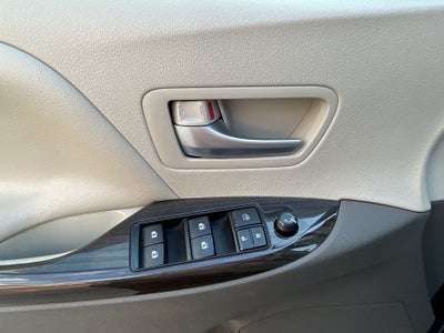 2019 Toyota SIENNA XLE PIEL