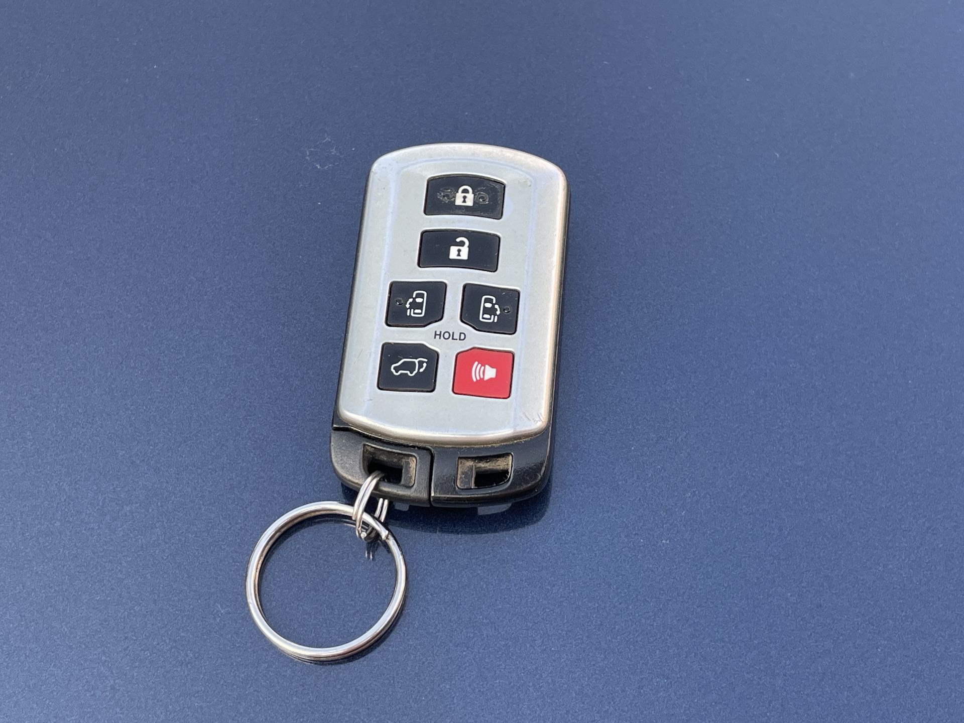 2019 Toyota SIENNA XLE PIEL