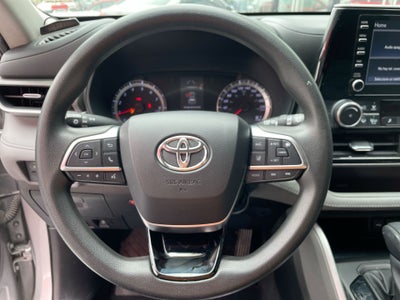2021 Toyota HIGHLANDER LE