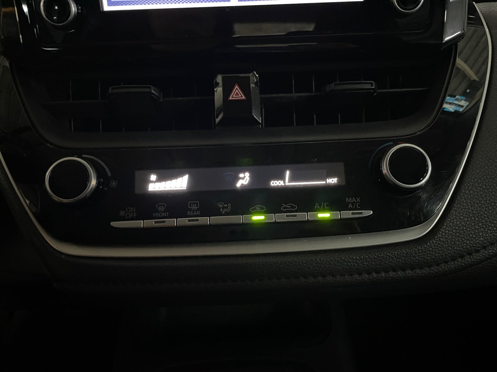 2021 Toyota COROLLA BASE MT