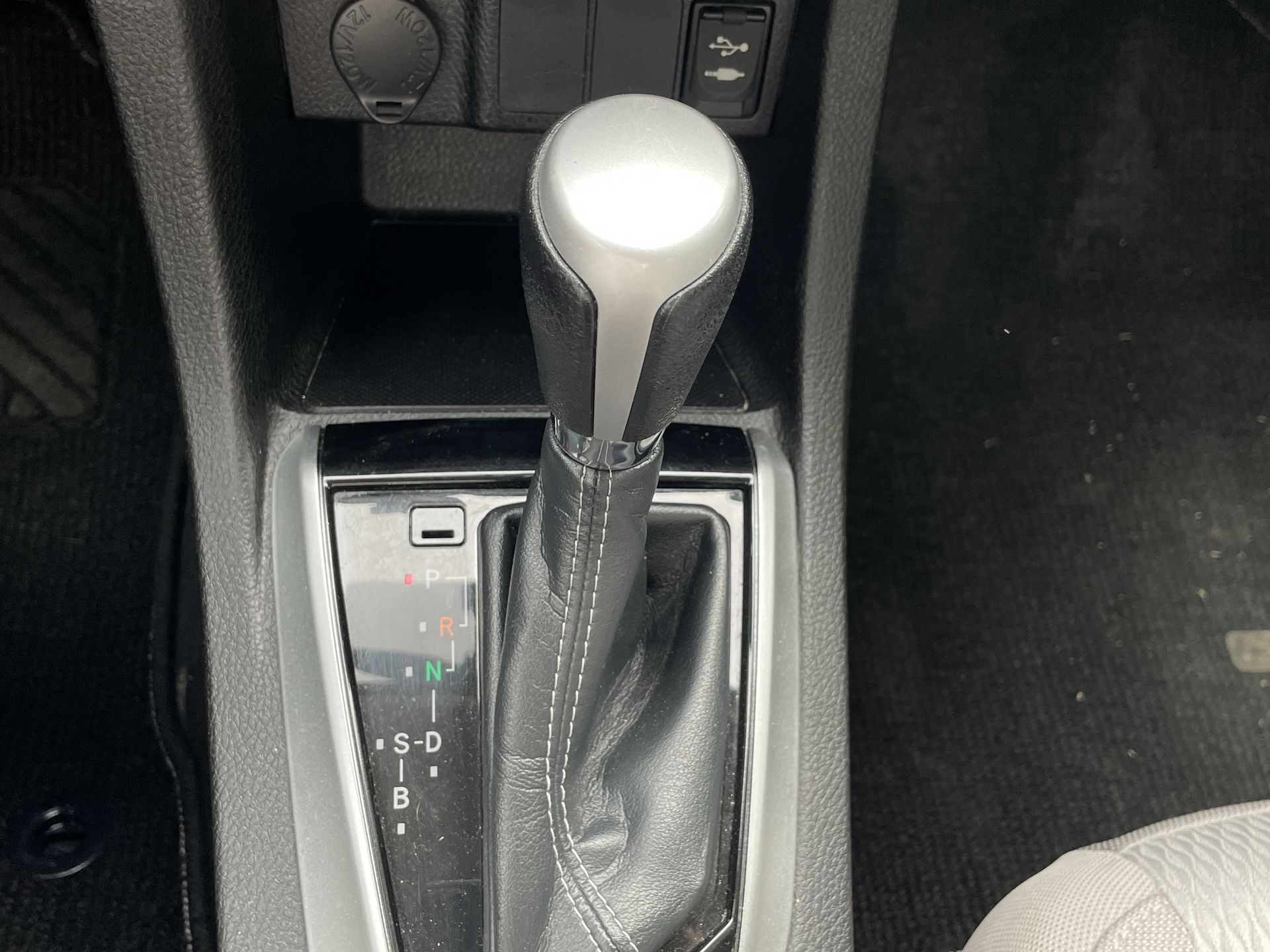 2018 Toyota COROLLA LE CVT