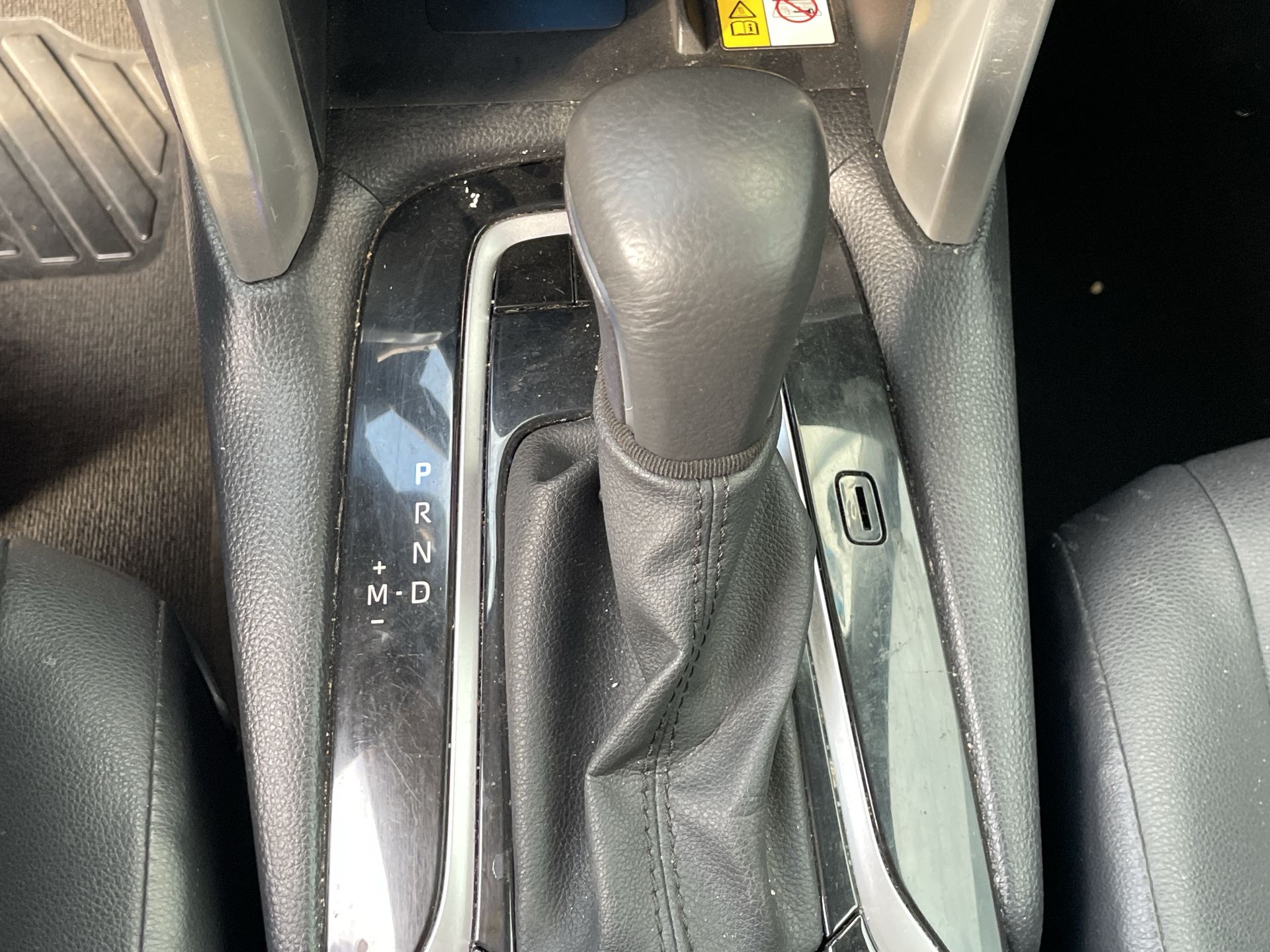 2023 Toyota COROLLA XLE CVT