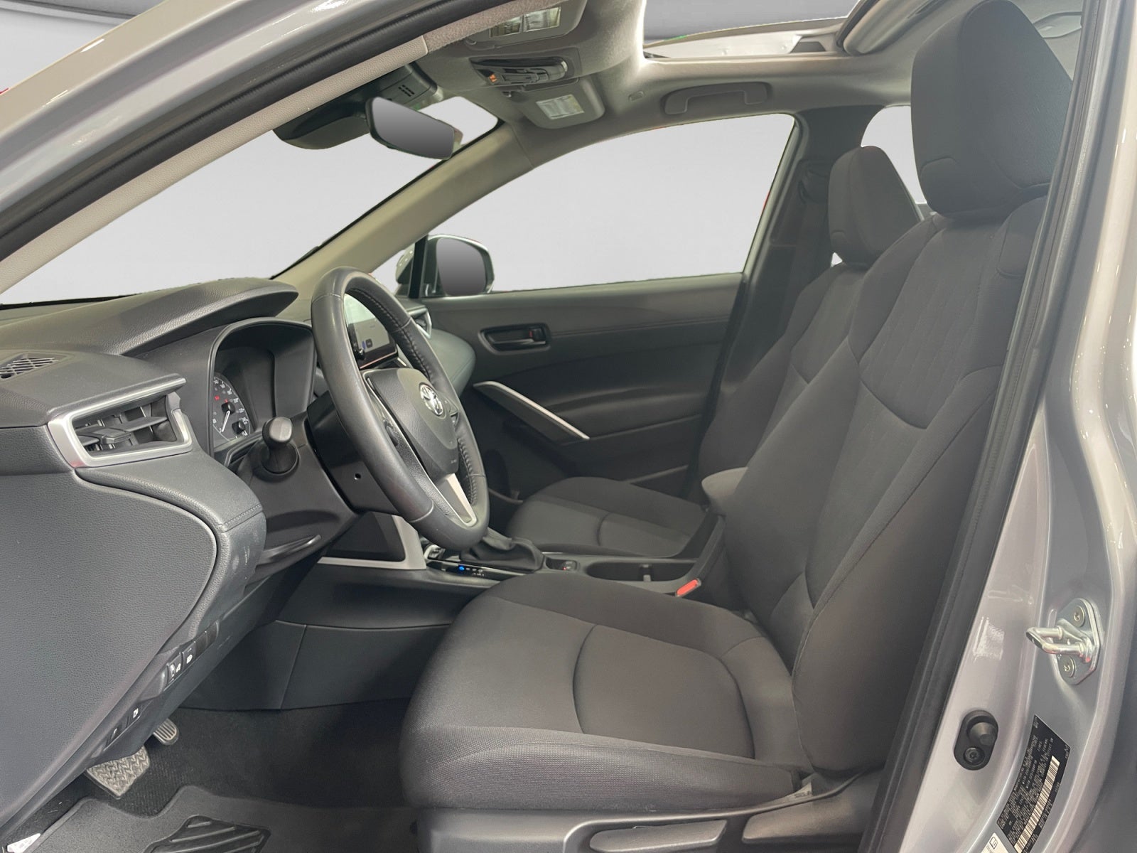 2024 Toyota COROLLA LE HEV