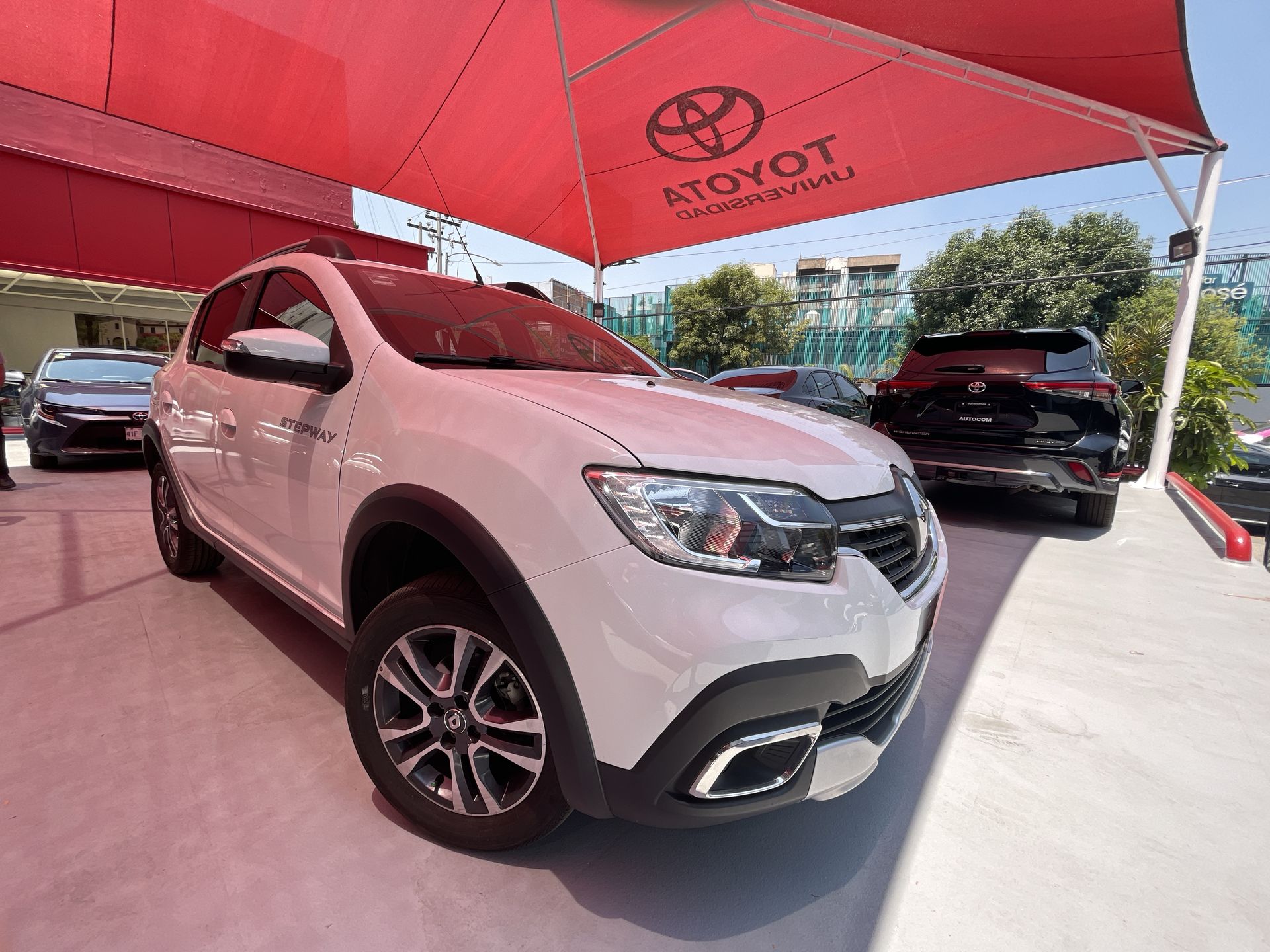 2023 RENAULT STEPWAY INTENS CVT