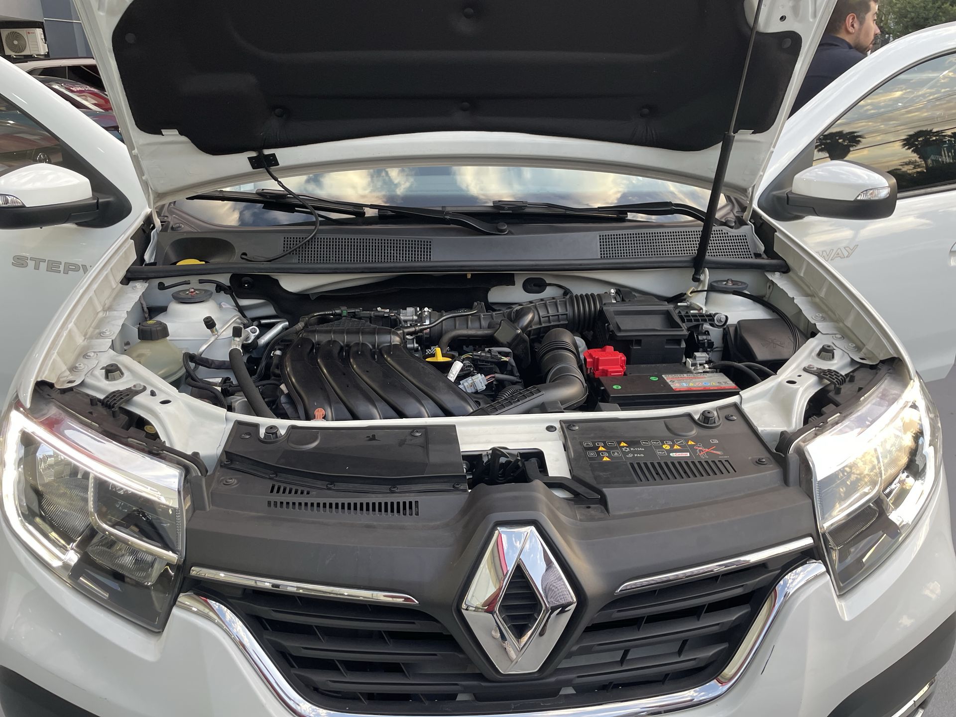 2023 RENAULT STEPWAY INTENS CVT