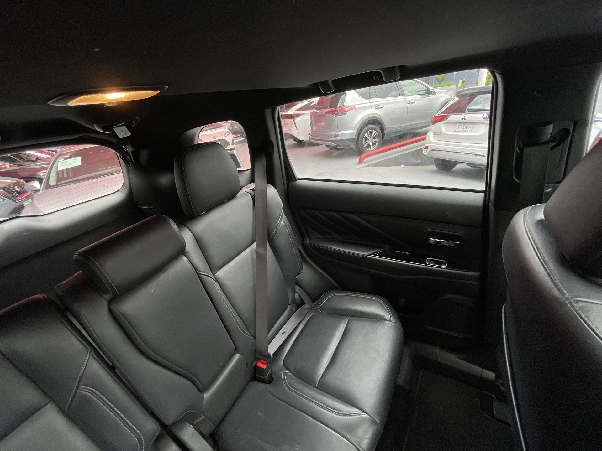 2021 Mitsubishi OUTLANDER LIMITED