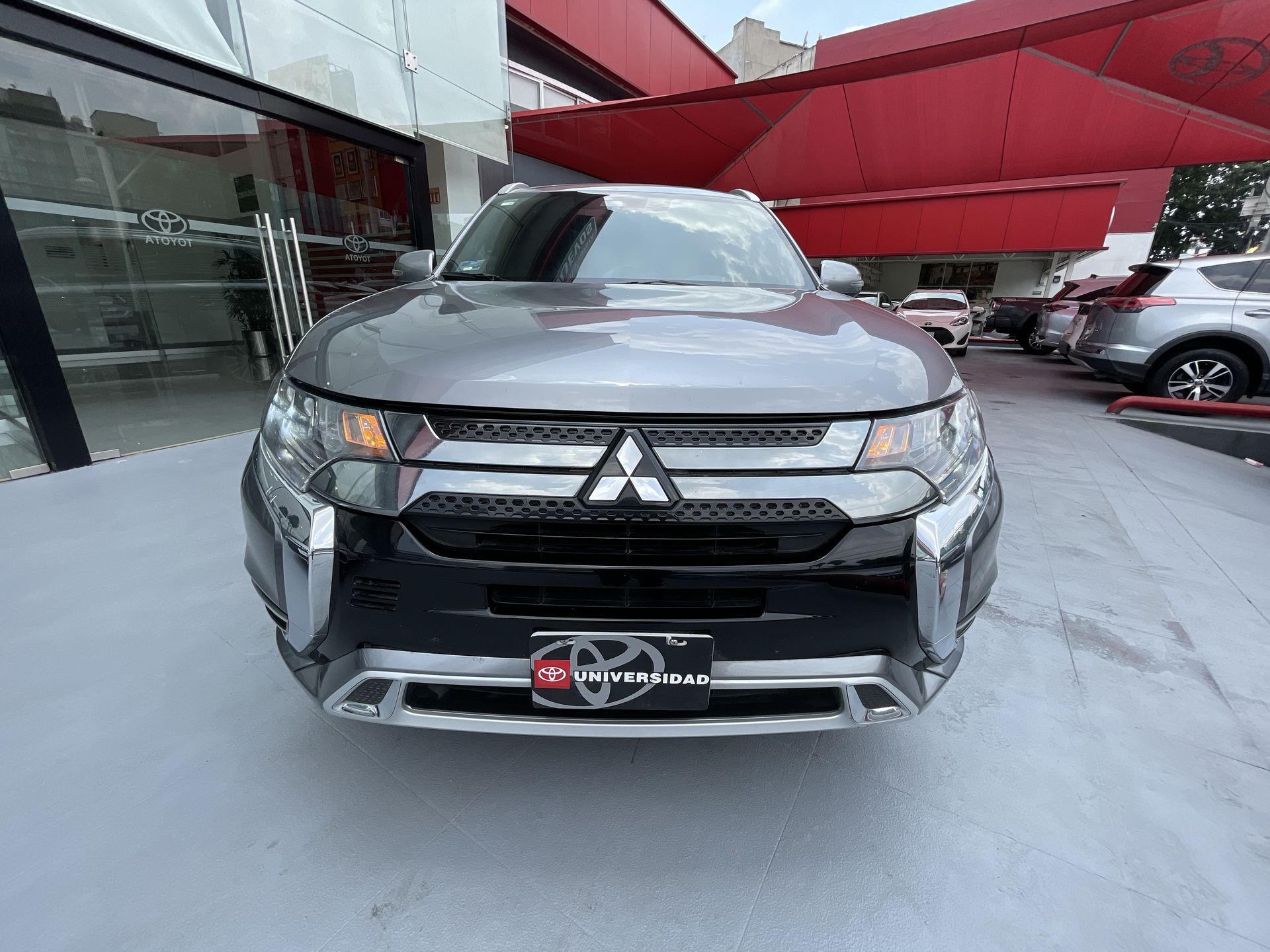 2021 Mitsubishi OUTLANDER LIMITED